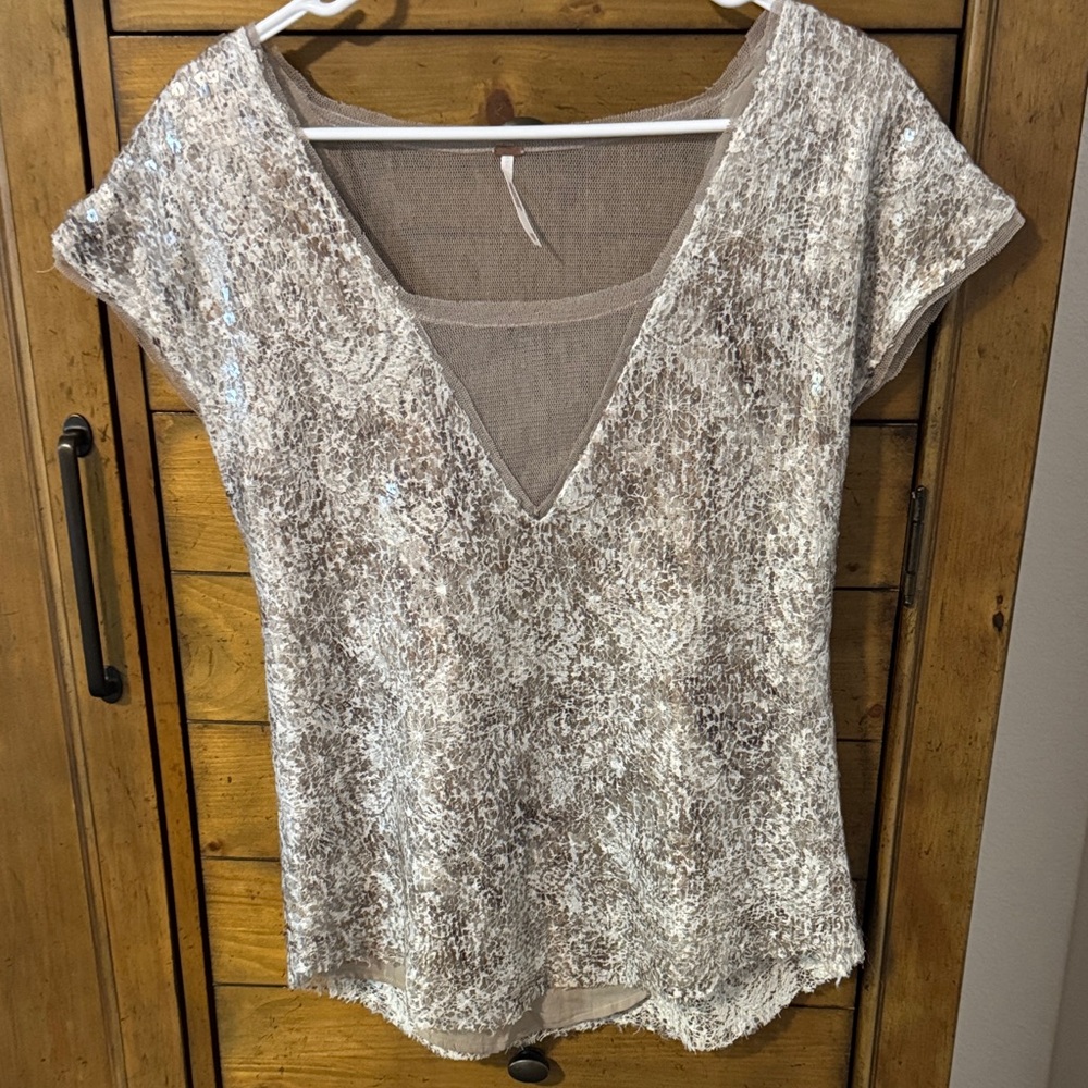 NWOT Sequin V-Neck Women Top